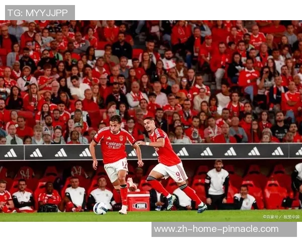 斯特拉斯堡主场逆转水晶宫成功赢得欧协联小组赛第4轮精彩对决